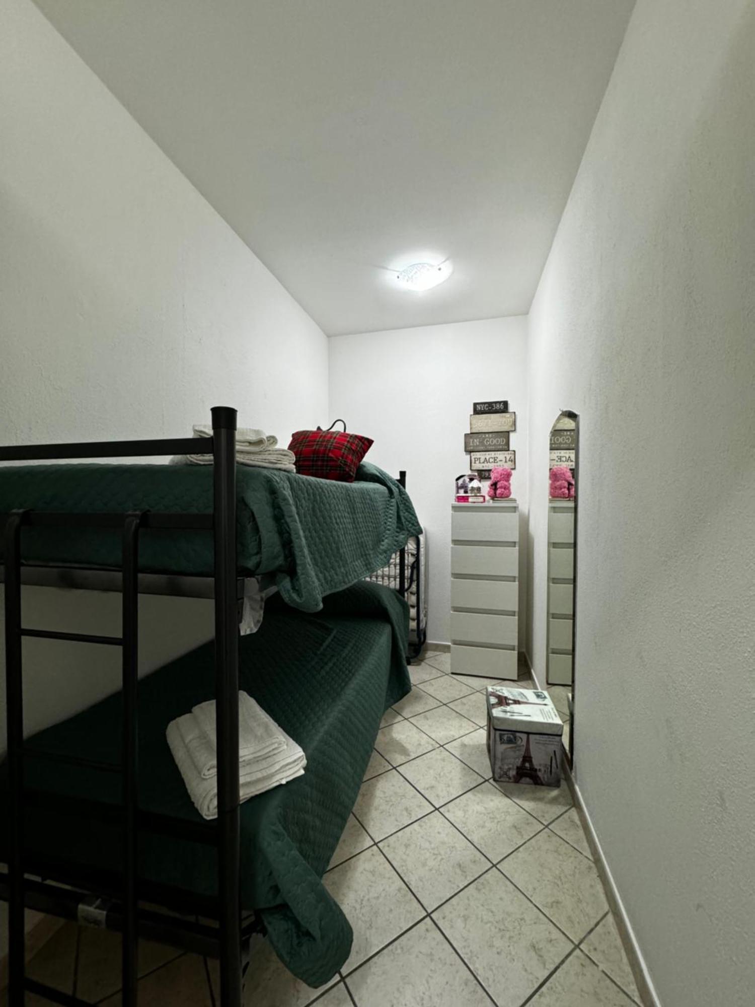 Victoryhouse Apartment Naples Luaran gambar